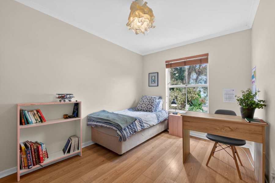 3 Bedroom Property for Sale in Vredehoek Western Cape